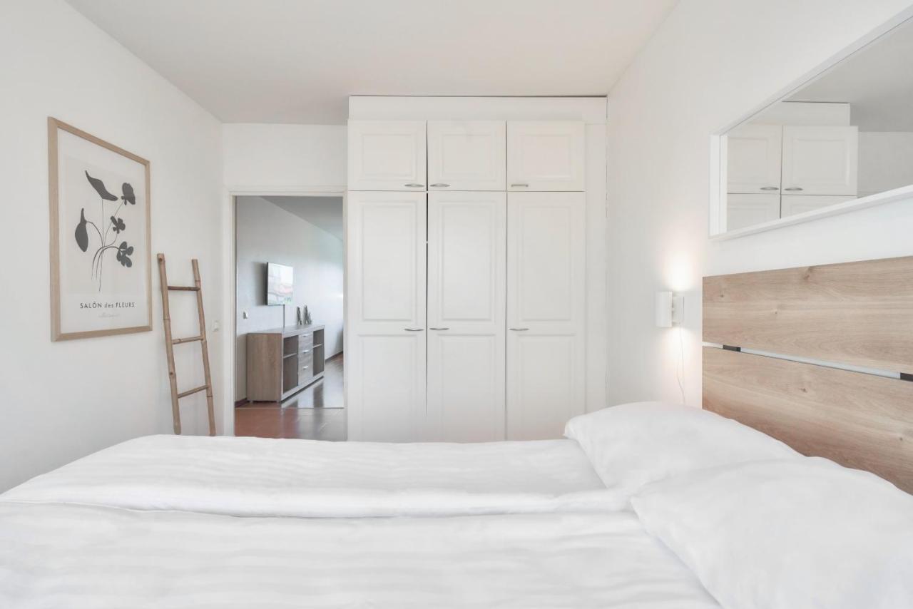 Norden Homes Turku 2-Bedroom Nordic Apartment Buitenkant foto